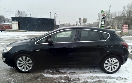 Opel Astra J, 2011 год, 750 000 рублей, 5 фотография