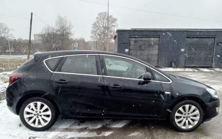 Opel Astra J, 2011 год, 750 000 рублей, 6 фотография