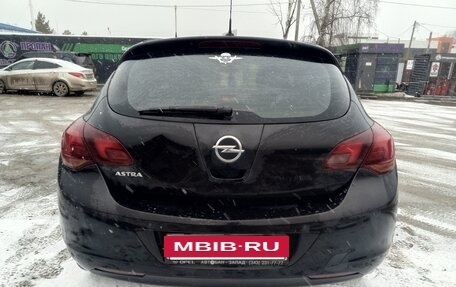 Opel Astra J, 2011 год, 750 000 рублей, 7 фотография