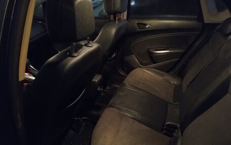 Opel Astra J, 2011 год, 750 000 рублей, 10 фотография