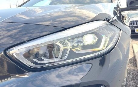 BMW 1 серия, 2021 год, 1 900 000 рублей, 14 фотография