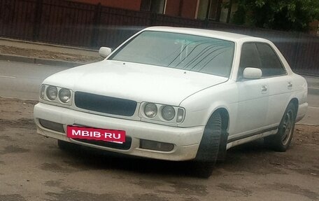 Nissan Gloria IX, 1995 год, 450 000 рублей, 9 фотография