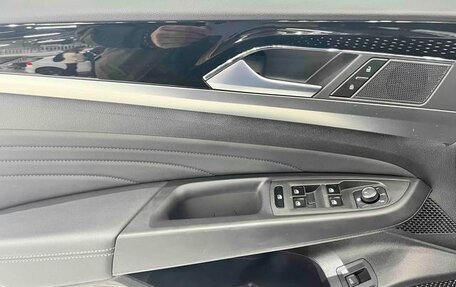 Volkswagen Passat B8 рестайлинг, 2021 год, 2 200 000 рублей, 20 фотография