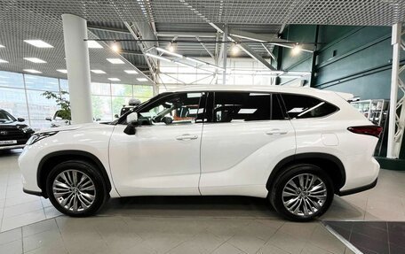Toyota Highlander, 2025 год, 5 999 000 рублей, 4 фотография