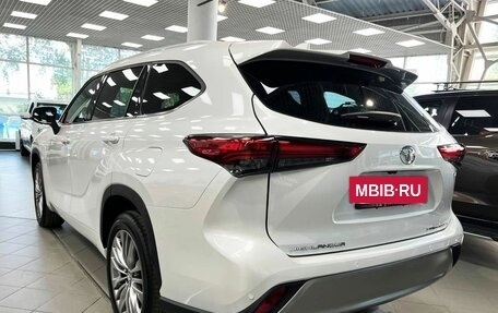 Toyota Highlander, 2025 год, 5 999 000 рублей, 5 фотография