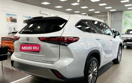 Toyota Highlander, 2025 год, 5 999 000 рублей, 7 фотография