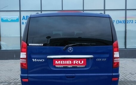 Mercedes-Benz Viano, 2010 год, 1 680 000 рублей, 4 фотография