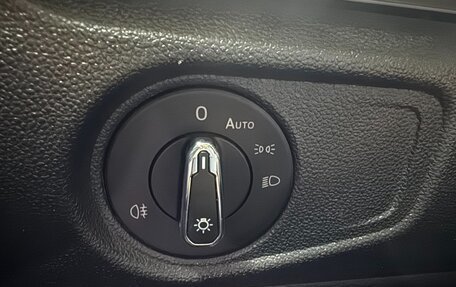 Volkswagen Passat B8 рестайлинг, 2021 год, 1 800 190 рублей, 11 фотография