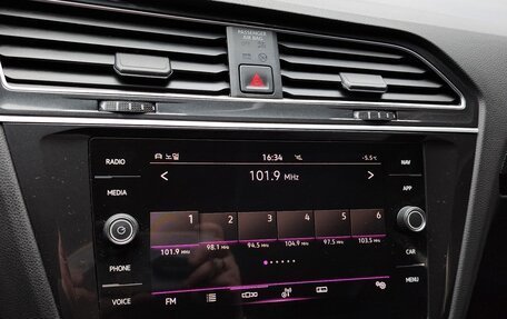 Volkswagen Tiguan II, 2021 год, 3 166 000 рублей, 14 фотография