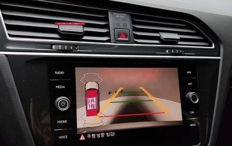 Volkswagen Tiguan II, 2021 год, 3 166 000 рублей, 18 фотография