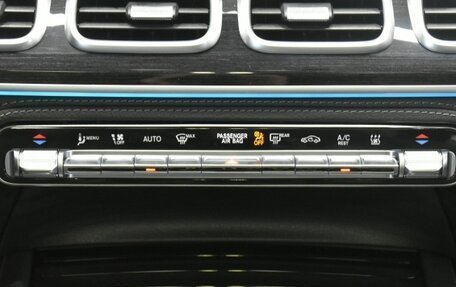 Mercedes-Benz GLS, 2024 год, 17 000 000 рублей, 26 фотография