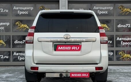 Toyota Land Cruiser Prado 150 рестайлинг 2, 2016 год, 3 620 000 рублей, 6 фотография