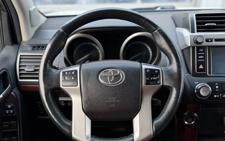 Toyota Land Cruiser Prado 150 рестайлинг 2, 2016 год, 3 620 000 рублей, 16 фотография