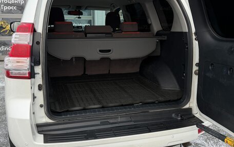 Toyota Land Cruiser Prado 150 рестайлинг 2, 2016 год, 3 620 000 рублей, 23 фотография