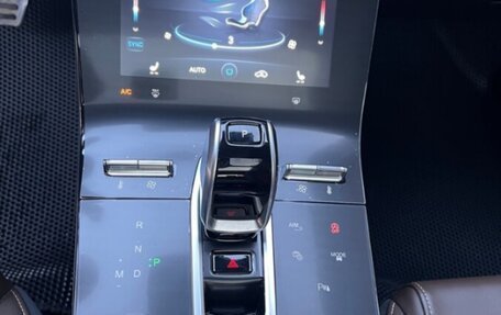 Chery Tiggo 8 Pro, 2021 год, 2 080 000 рублей, 11 фотография