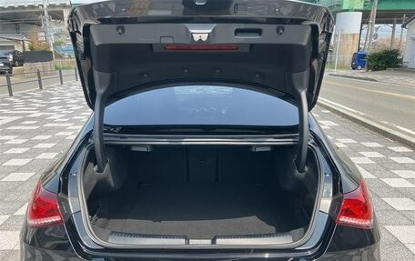 Mercedes-Benz CLA, 2021 год, 1 620 000 рублей, 13 фотография