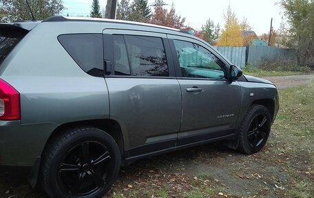 Jeep Compass I рестайлинг, 2012 год, 1 060 000 рублей, 2 фотография