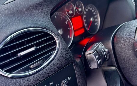 Ford Focus II рестайлинг, 2007 год, 680 000 рублей, 17 фотография