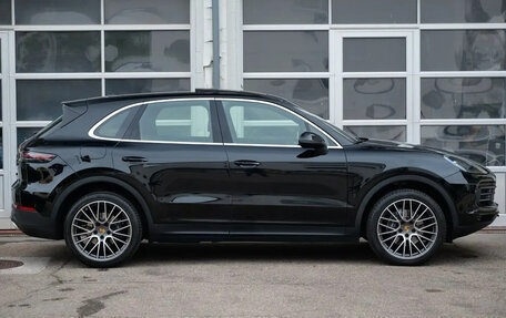 Porsche Cayenne III, 2021 год, 14 950 000 рублей, 8 фотография