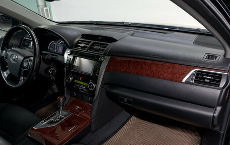 Toyota Camry, 2014 год, 1 759 000 рублей, 15 фотография