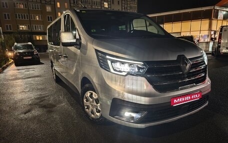 Renault Trafic, 2022 год, 4 185 000 рублей, 6 фотография