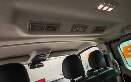 Renault Trafic, 2022 год, 4 185 000 рублей, 14 фотография