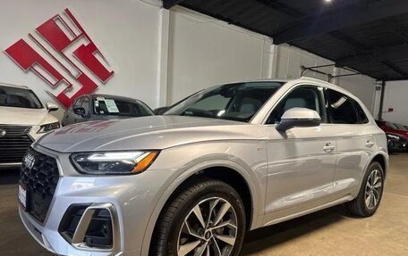 Audi Q5, 2022 год, 4 890 000 рублей, 2 фотография