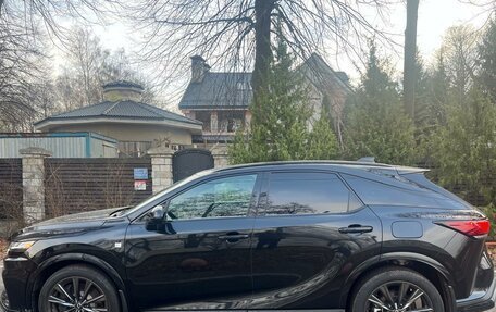 Lexus RX IV рестайлинг, 2023 год, 10 300 000 рублей, 2 фотография