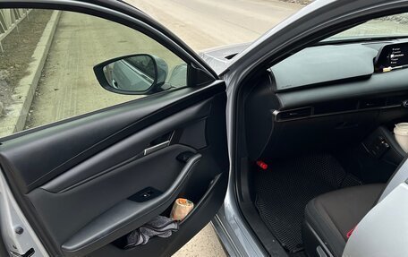 Mazda 3, 2021 год, 1 850 000 рублей, 3 фотография