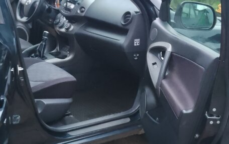 Toyota RAV4, 2011 год, 1 100 000 рублей, 5 фотография