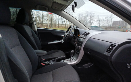 Toyota Corolla, 2011 год, 1 050 000 рублей, 13 фотография