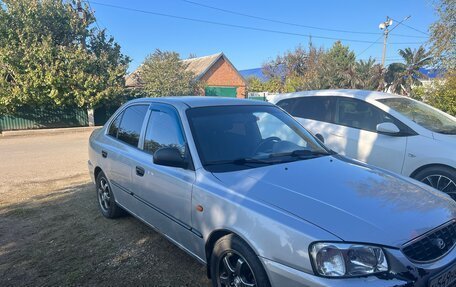 Hyundai Accent II, 2005 год, 250 000 рублей, 2 фотография