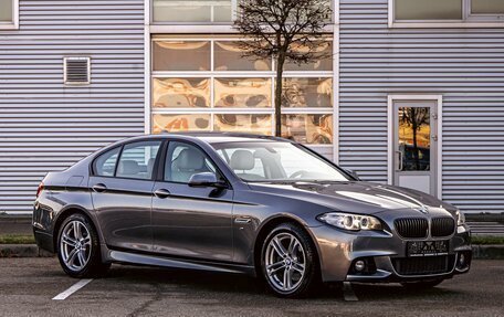 BMW 5 серия, 2014 год, 2 095 000 рублей, 3 фотография