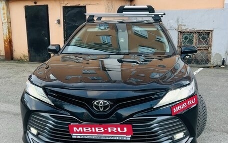 Toyota Camry, 2020 год, 3 299 000 рублей, 10 фотография