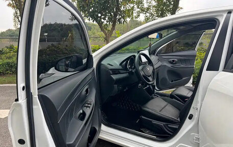 Toyota Yaris XP150 рестайлинг, 2022 год, 1 000 777 рублей, 9 фотография