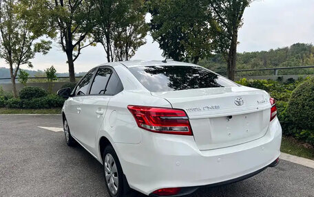 Toyota Yaris XP150 рестайлинг, 2022 год, 1 000 777 рублей, 4 фотография