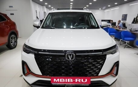 Changan CS35 Plus, 2025 год, 2 780 000 рублей, 6 фотография