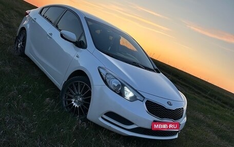 KIA Cerato III, 2014 год, 950 000 рублей, 1 фотография