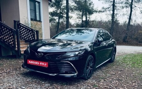 Toyota Camry, 2023 год, 3 850 000 рублей, 3 фотография