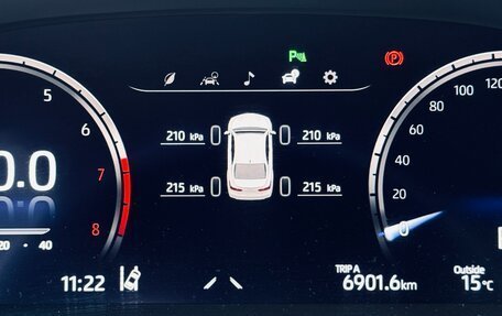 Toyota Camry, 2023 год, 3 850 000 рублей, 8 фотография