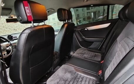 Volkswagen Passat B7, 2011 год, 1 380 000 рублей, 13 фотография