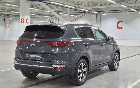 KIA Sportage IV рестайлинг, 2019 год, 2 360 000 рублей, 6 фотография