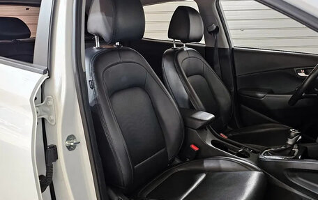 Hyundai Kona I, 2022 год, 1 430 000 рублей, 6 фотография