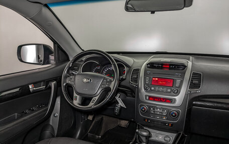 KIA Sorento II рестайлинг, 2017 год, 1 750 000 рублей, 26 фотография