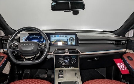 CheryExeed TXL, 2022 год, 2 430 000 рублей, 14 фотография