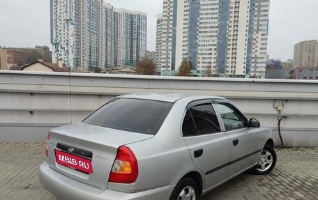 Hyundai Accent II, 2005 год, 390 000 рублей, 2 фотография
