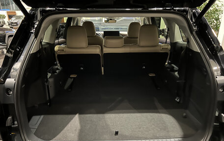 Toyota Highlander, 2025 год, 6 125 000 рублей, 12 фотография