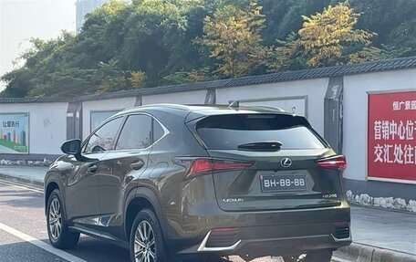 Lexus NX I, 2021 год, 3 865 000 рублей, 4 фотография