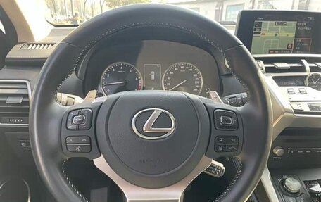 Lexus NX I, 2021 год, 3 865 000 рублей, 9 фотография