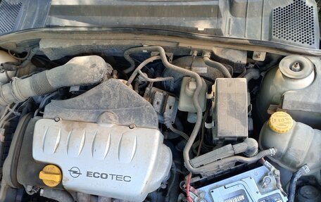 Opel Vectra B рестайлинг, 1999 год, 300 000 рублей, 1 фотография